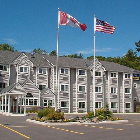 Parry Sound Inn And Suites Ngoại thất bức ảnh
