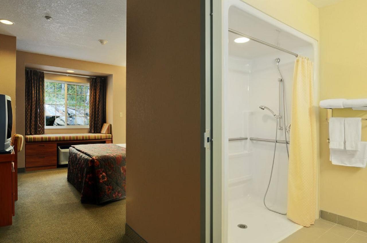 Parry Sound Inn And Suites Phòng bức ảnh